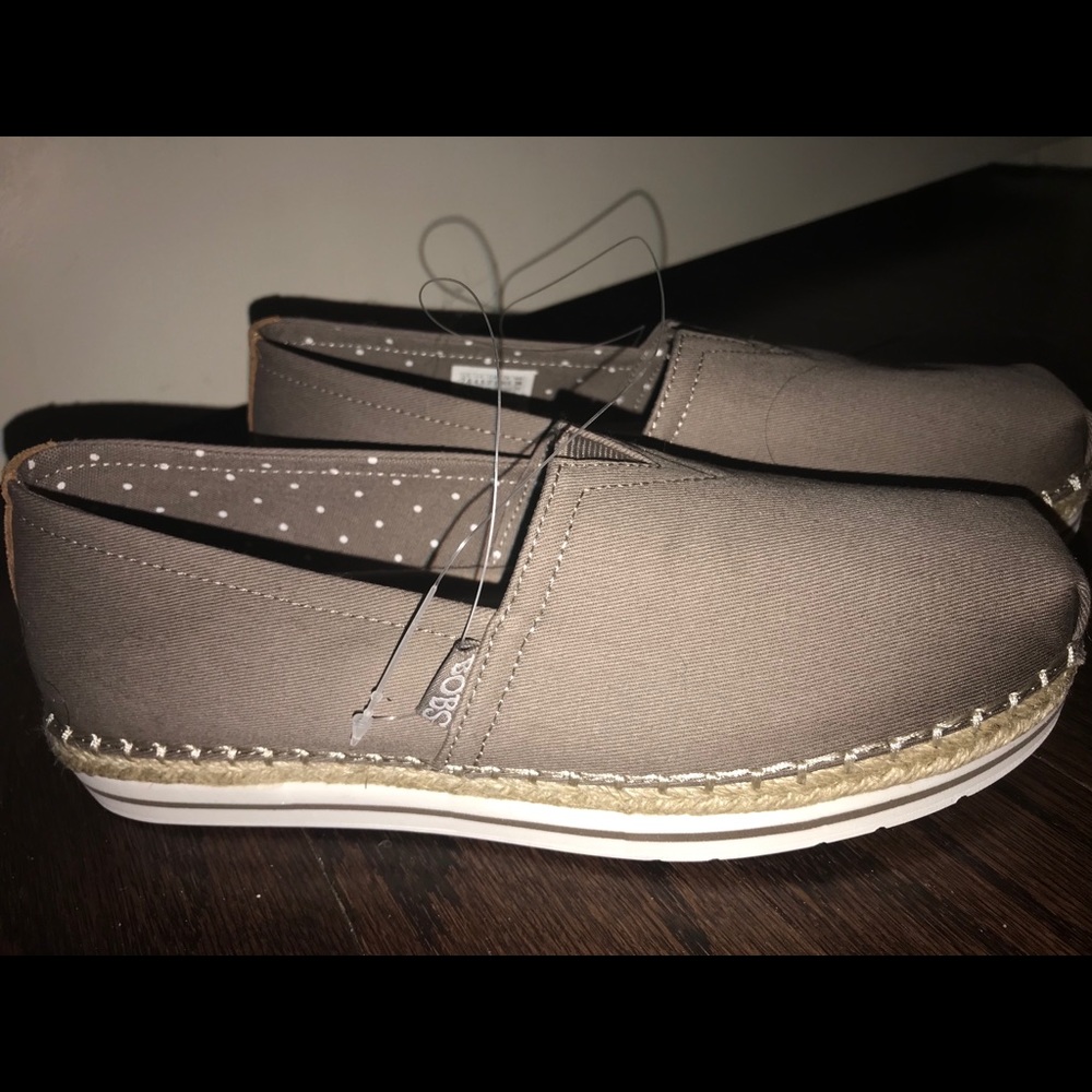 Bobs Shoes - Picture 3 of 7